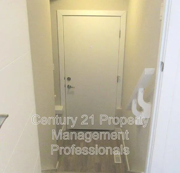 7427 106th St NW — Photo 24