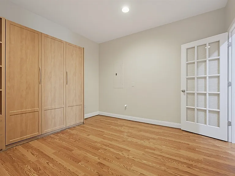 142 Bigelow St #304 — Photo 15