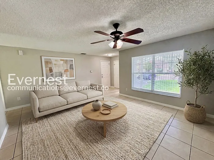 4957 Vista Lago Dr — Photo 3