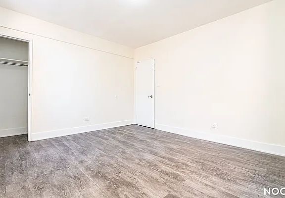 5th image of 132-61 Sanford Ave Unit 4C