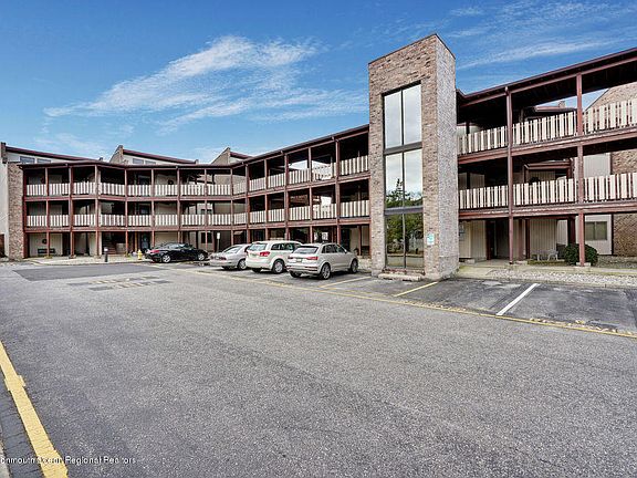 4th image of 77 E Water St APT 11