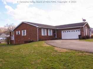 106 Carter St, Ripley, WV 25271