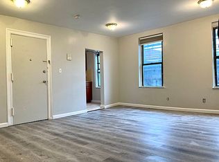 687 Broadway #3L, Brooklyn, NY 11206