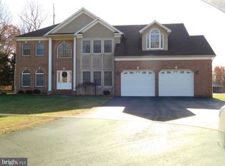 605 Shady Beach Rd, North East, MD 21901