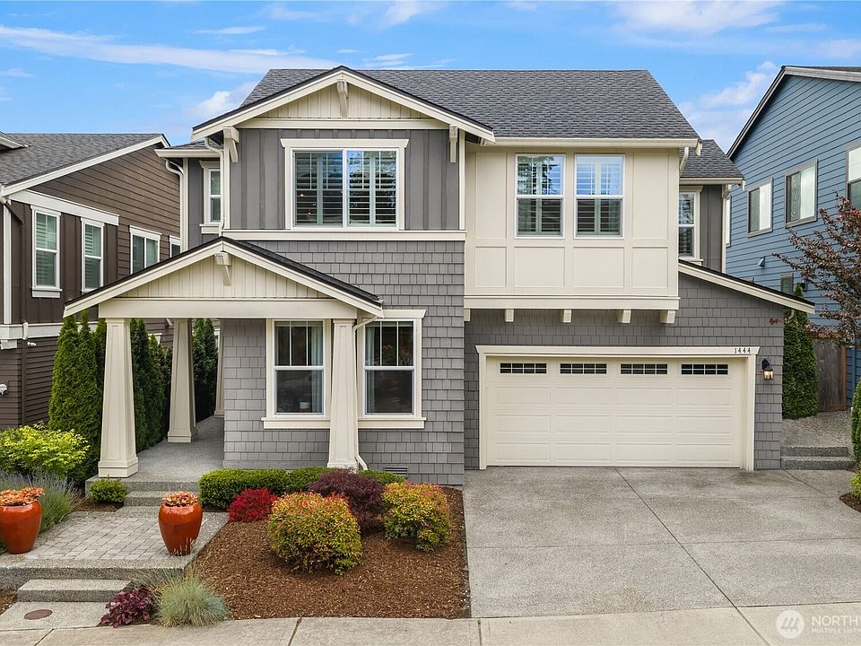 1st image of 1444 242nd Avenue NE