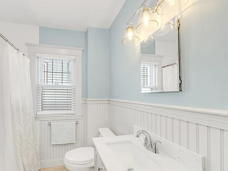 67 Robert St #1 — Photo 13