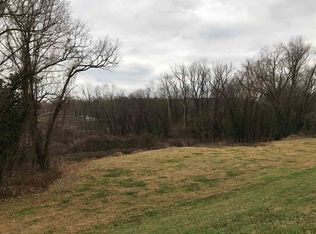 Lark St, Catlettsburg, KY 41129