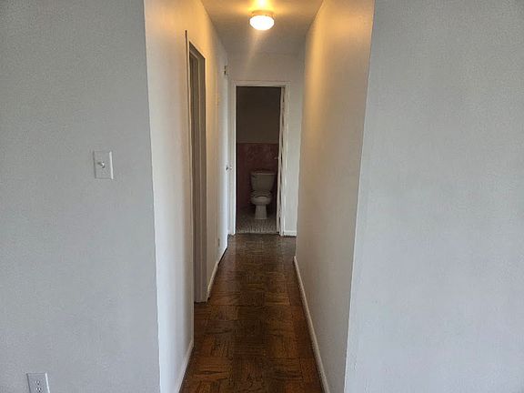 5th image of 1215 Fort Myer Dr APT 508