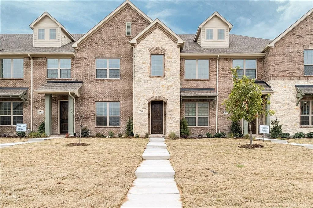 3 bed, 2.5 bath, 1690 sqft, $2,500 — Photo 1