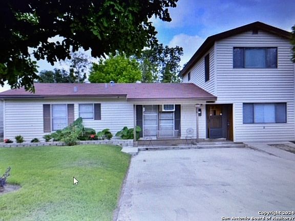 2nd image of 534 E PALFREY ST