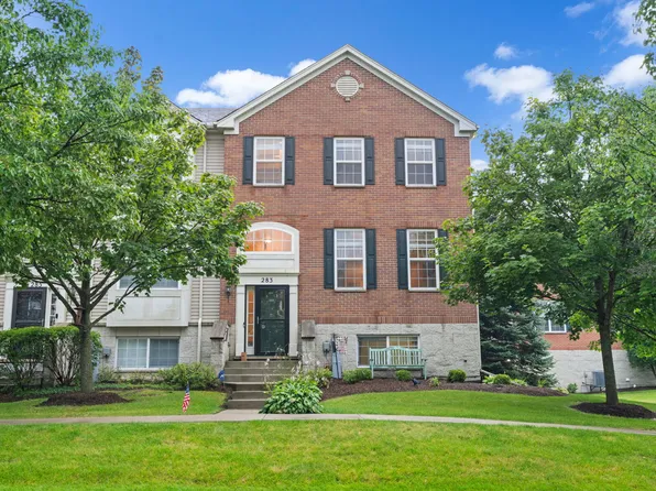 283 Jackson St, Gilberts, IL 60136