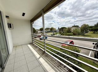 190 Cambridge Ln #H, West Palm Beach, FL 33411