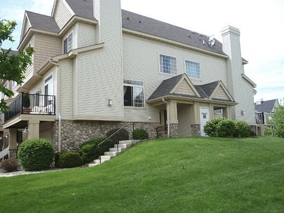 3rd image of 7614 Southridge Ln