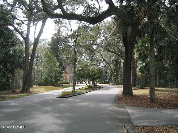 2nd image of 4 River Marsh Ct