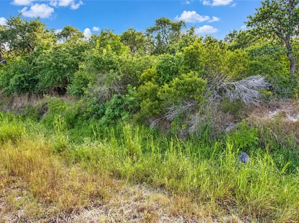 2315 Patton St, Rockport, TX 78382