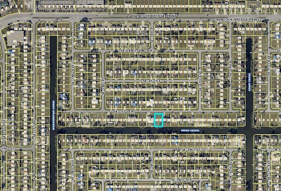 1st image of 302 SE 1st Ter