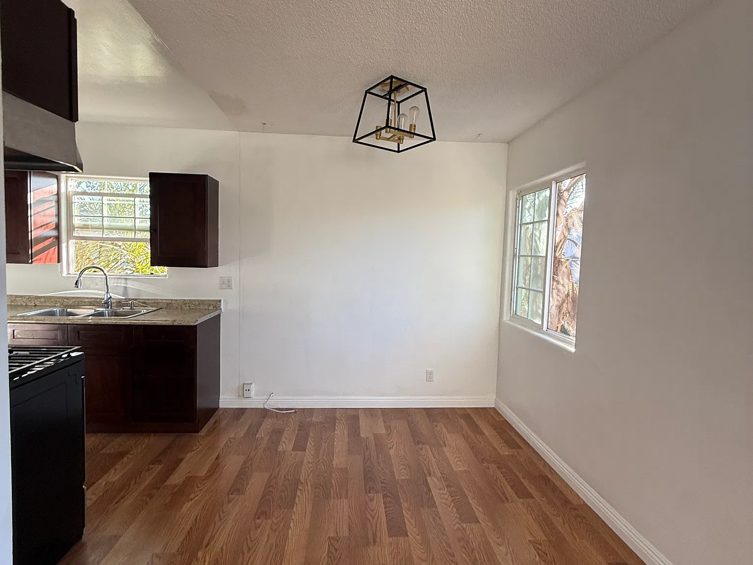 2 bed, $3,900 — Photo 4