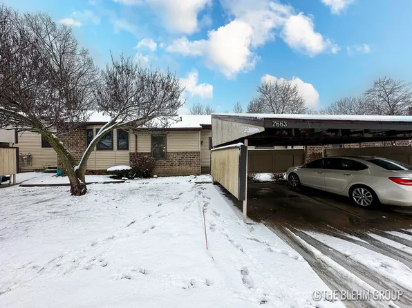 2663 Chatham Woods Dr SE, Grand Rapids, MI 49546