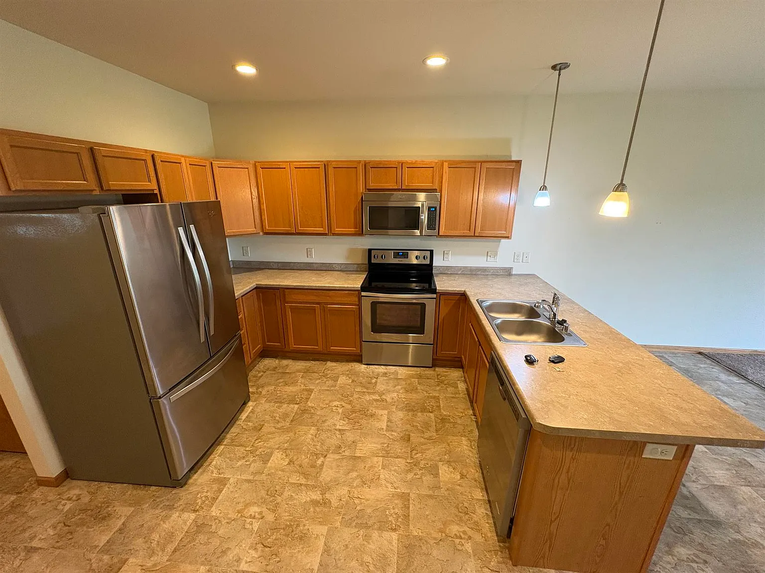 511-517 Sturges St, Columbus, WI 53925 — Photo 3