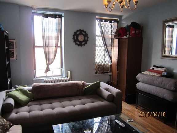 4th image of 32 Rogers Ave #8