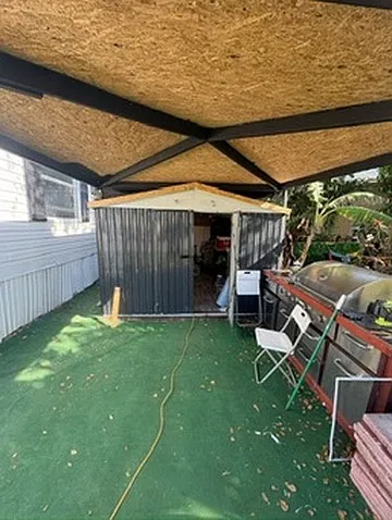 495 SW 125th Ter — Photo 8
