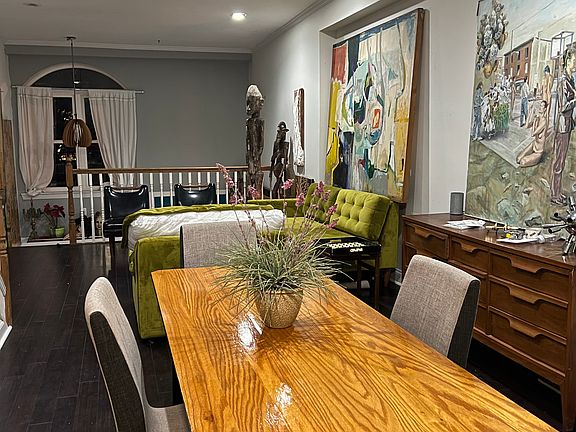 Living dining