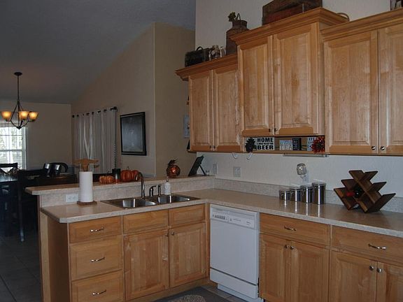 4th image of 13677 SW 80th St