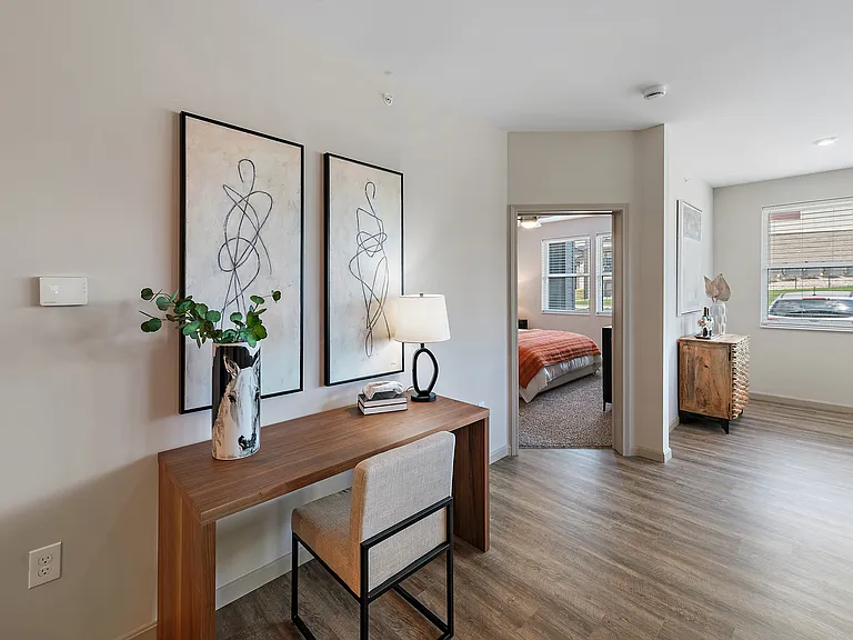 19Nineteen Promenade — Photo 195