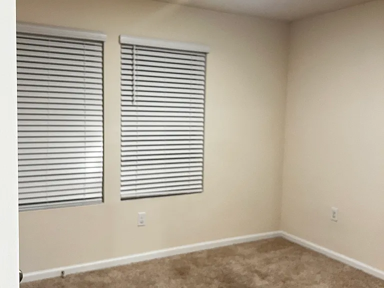 838 Rotary Rd — Photo 11