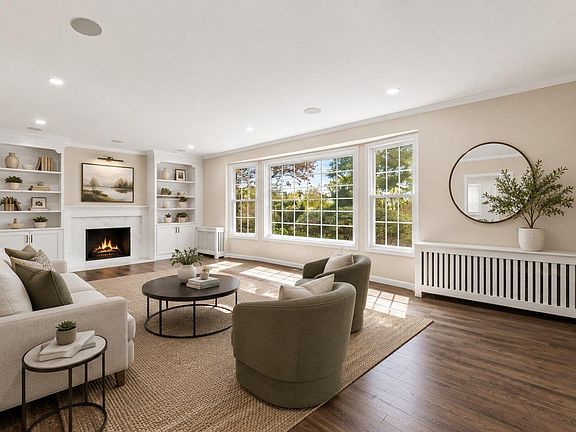 4th image of 50 Wilmot Road