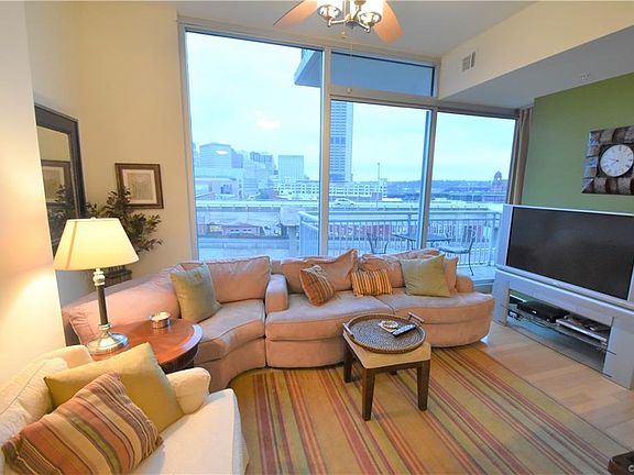 4th image of 301 Virginia St #U711