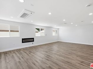 11611 Burbank Blvd, North Hollywood, CA 91601