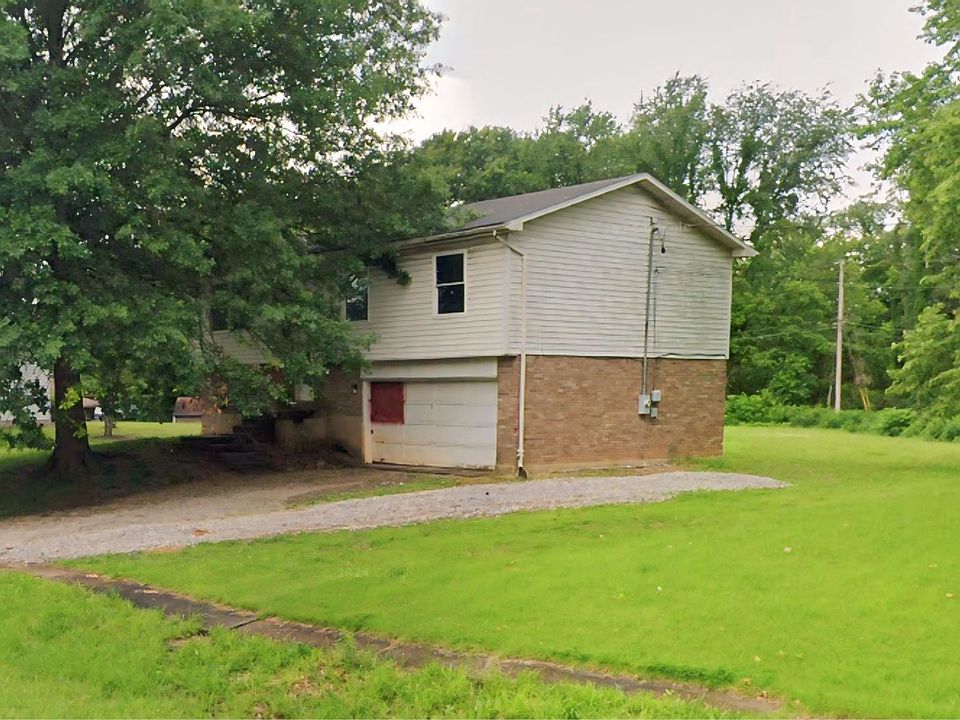 1st image of 1628 Cypress Dr