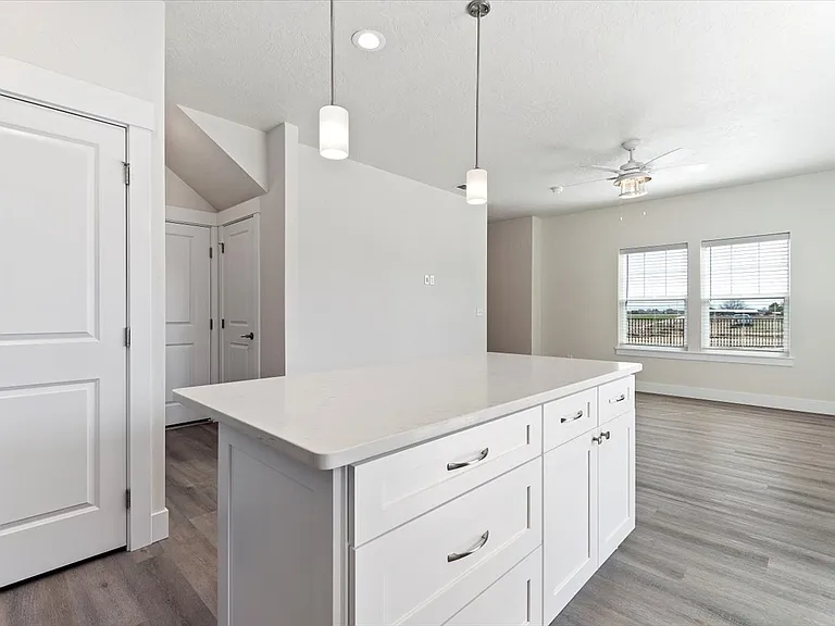 Cedar Crossing Luxury Townhomes — Photo 100