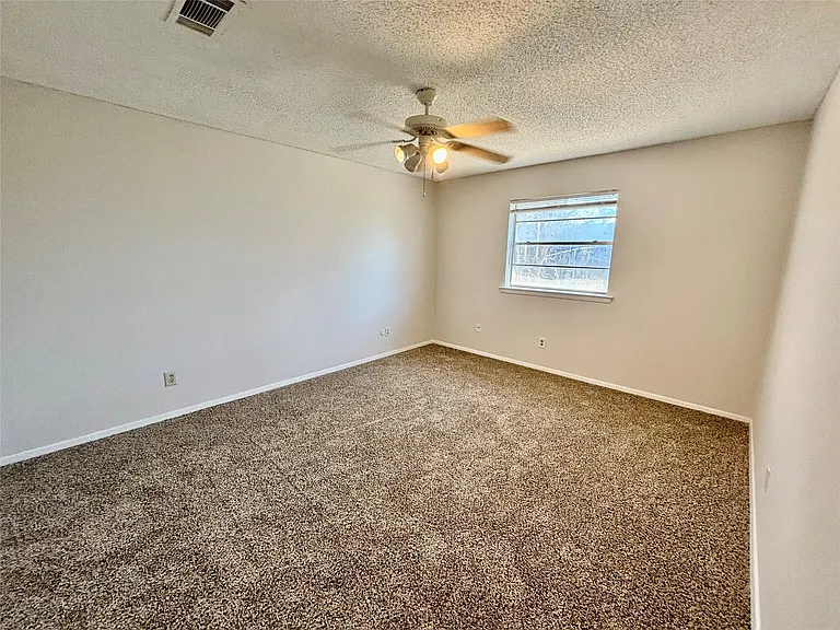 800 Irwin Dr #A — Photo 19