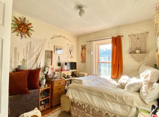 96 Calumet St #U3, Roxbury Crossing, MA 02120