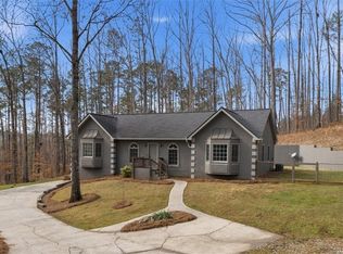 412 Oak Hills Dr, Dallas, GA 30132