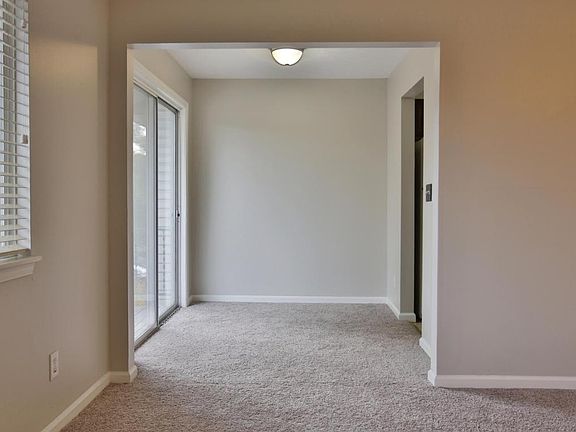 3rd image of 4208 Wisteria Landing Cir #300-5