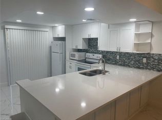 4060 Ice Castle Way APT 3, Naples, FL 34112