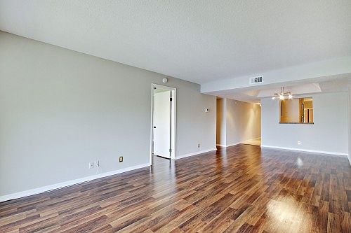 4th image of 5884 Morningstar Cir APT 204