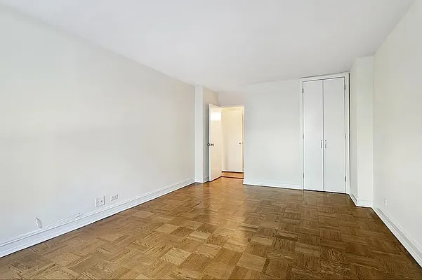 Rented by Elegran | media 3