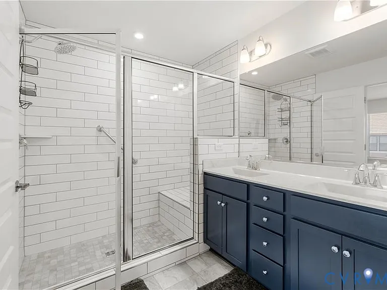 12221 Dutch Elm Cir — Photo 31