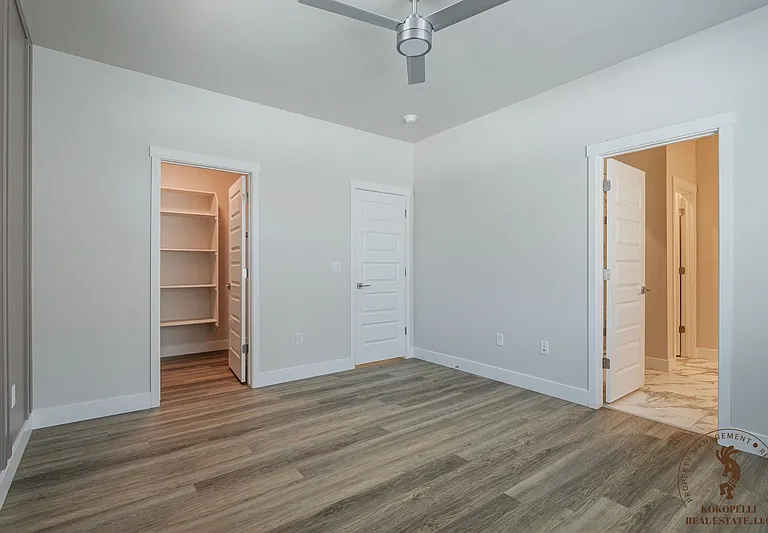 2454 Hamilton Rd #B — Photo 13