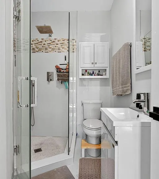 11910 Glenmore Dr — Photo 40