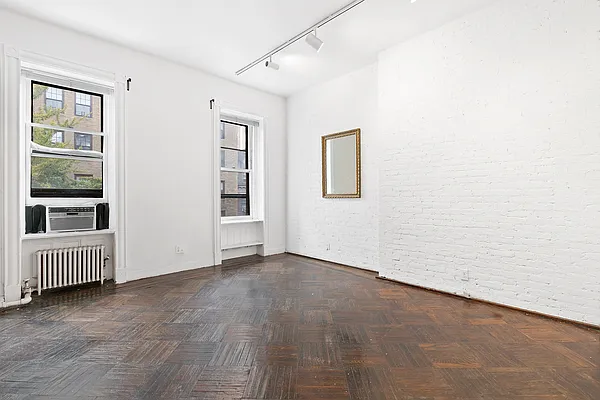 Sold by Compass | media 30