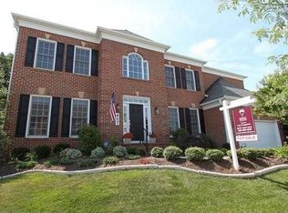 417 Nature Ln, Rockville, MD 20850