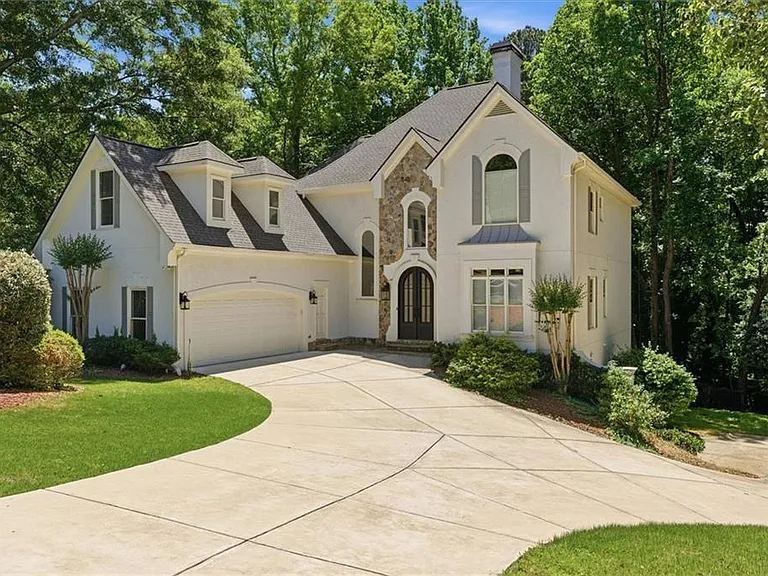 1247 Manor Oaks Ct — Photo 2