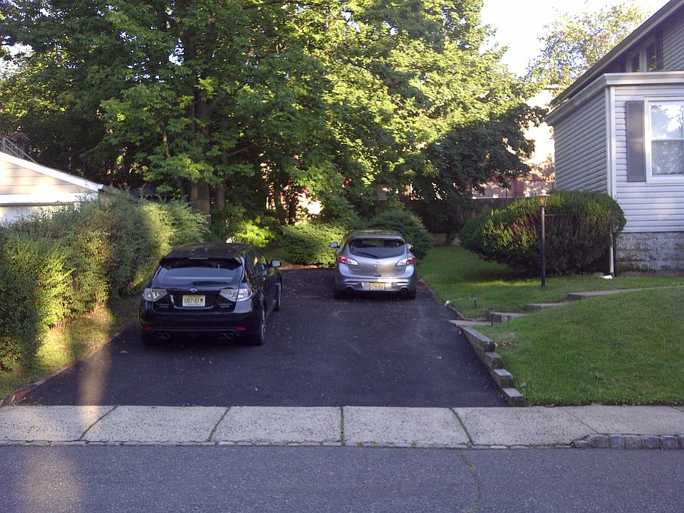 4 Car Parking