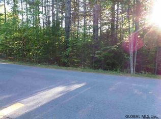 90 Jenni Jill Dr, Warrensburg, NY 12885
