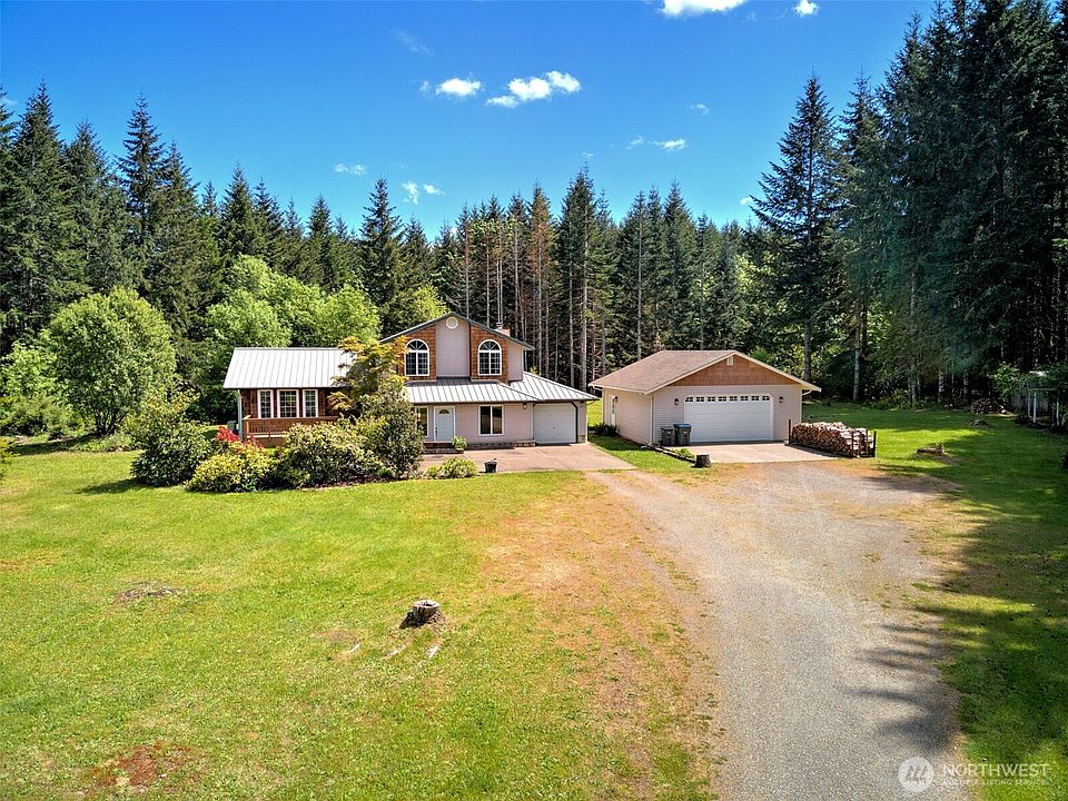 1st image of 21 SE Majestic View Drive